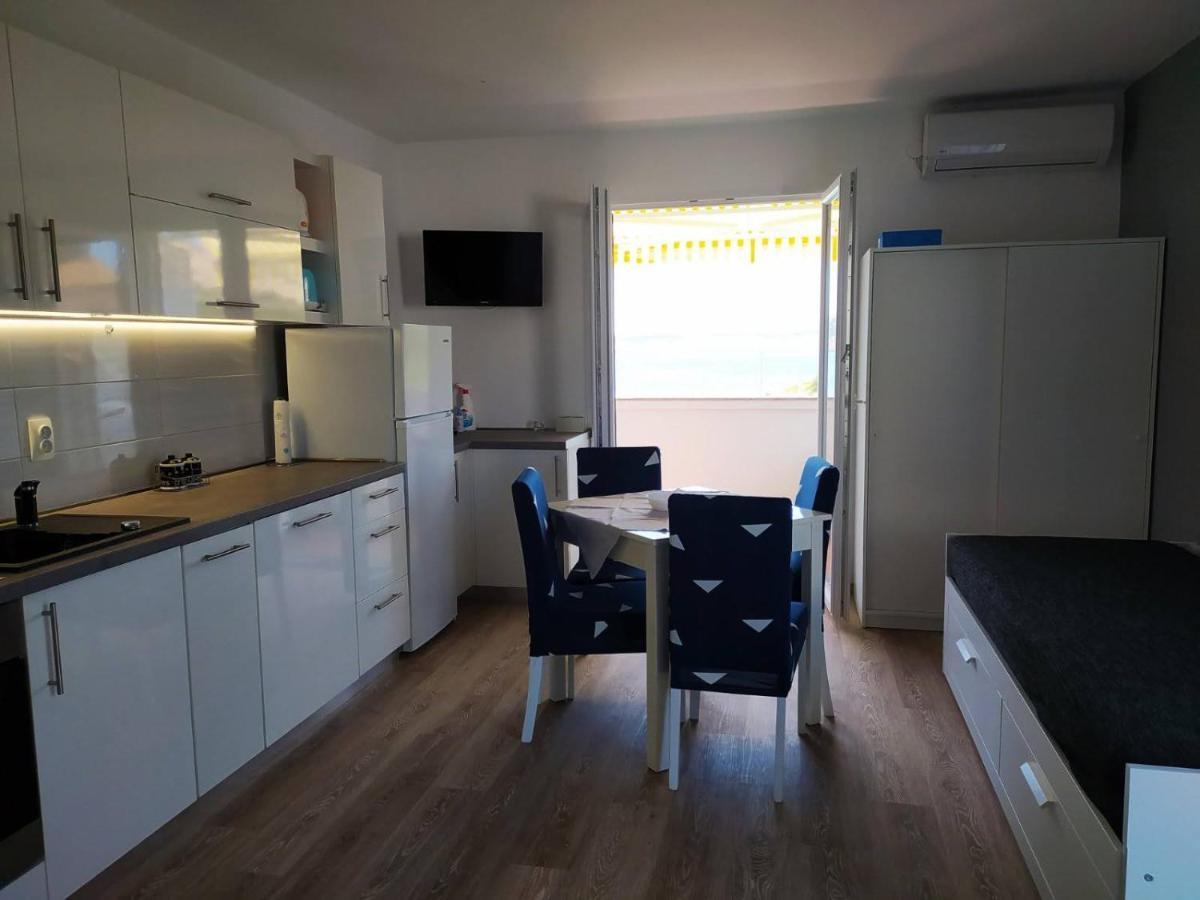 Apartments Ljerka Стара Новаля Екстер'єр фото
